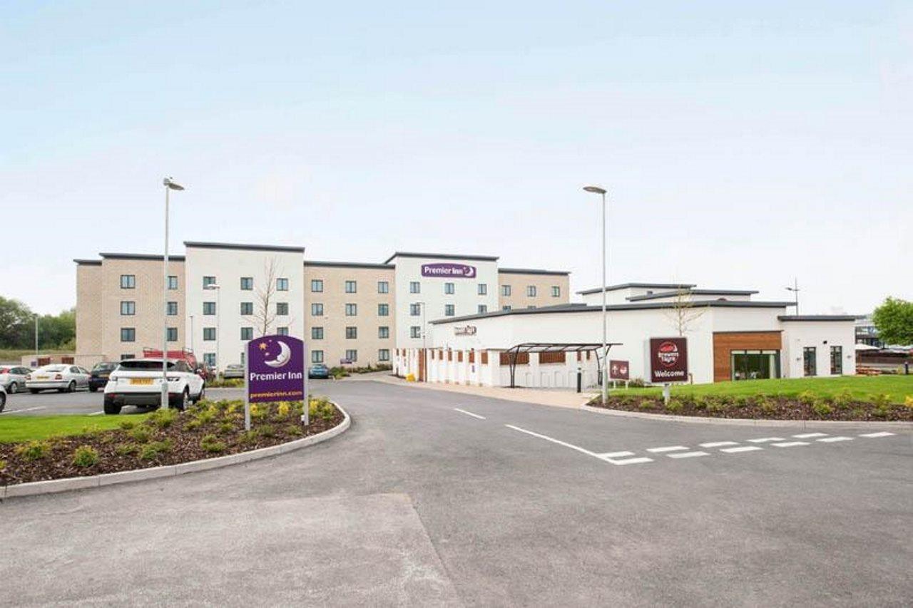 Premier Inn Stoke-On-Trent ภายนอก รูปภาพ